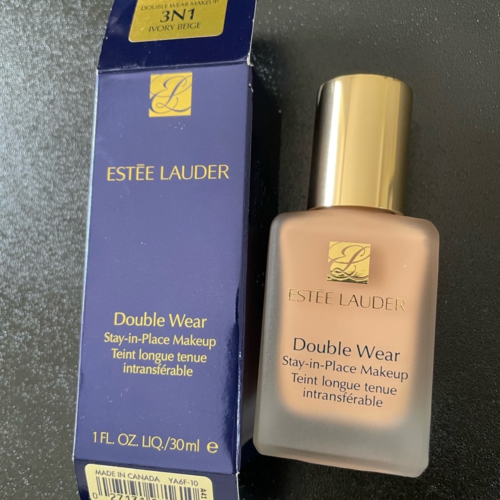 COPY - Estée Lauder Double Wear Stay in place make up foundation